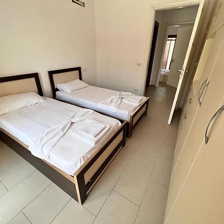 Roel House Villa Sarande Bagian luar foto