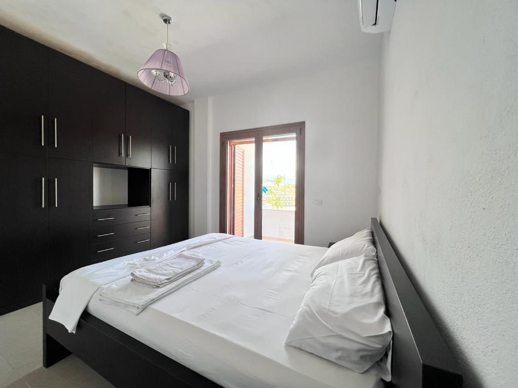 Roel House Villa Sarande Bagian luar foto